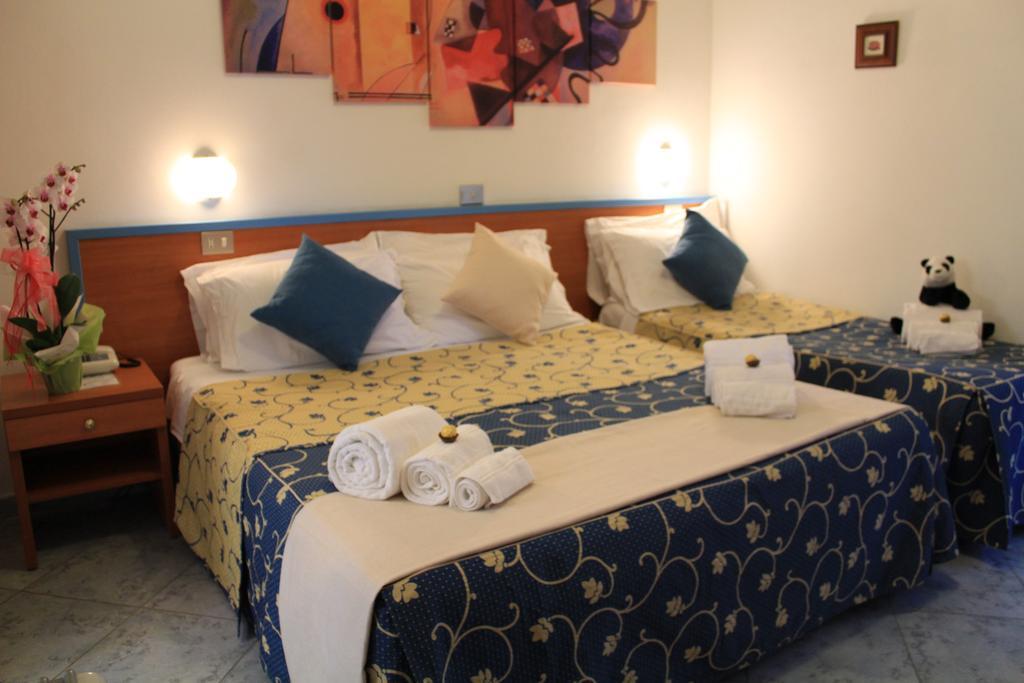 Hotel Paradise 3*