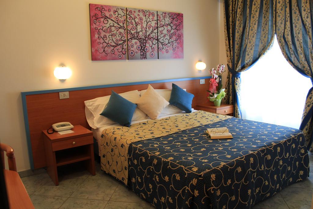 Paradise Hotel Fano